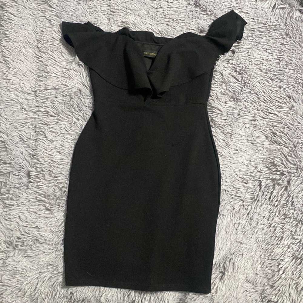 The Vintage Shop little black dress size small